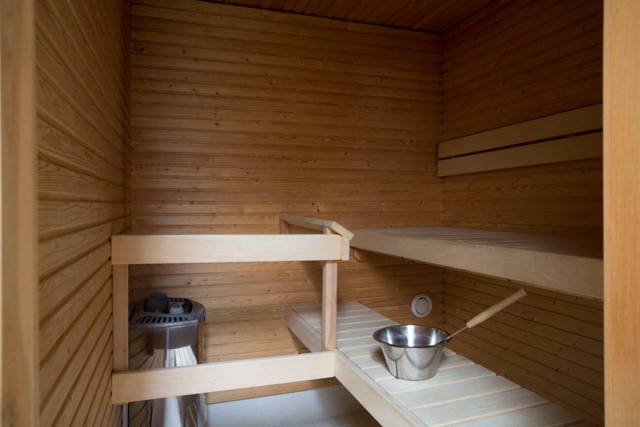 2Ndhomes 2Br City Center Penthouse With Balcony And Sauna Helsinki Exterior photo