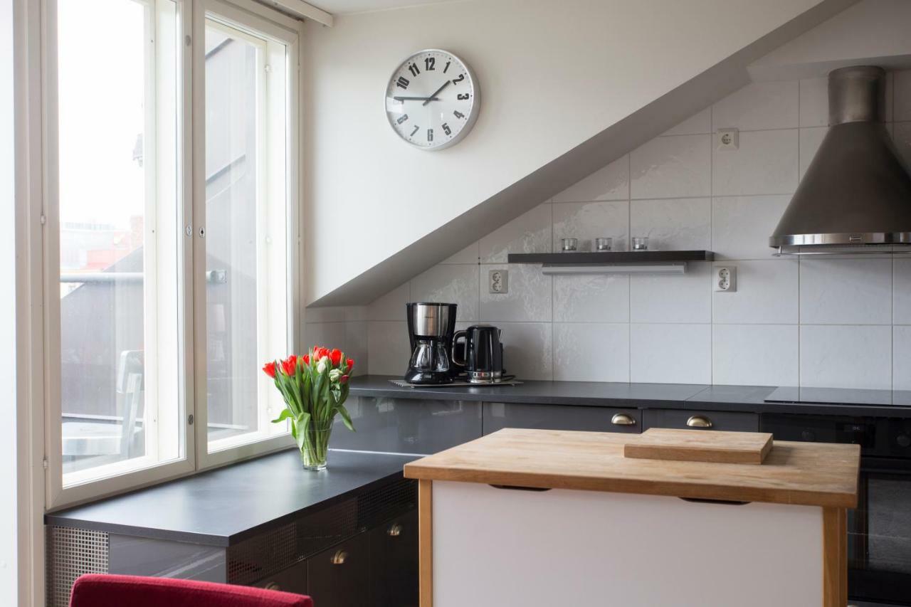 2Ndhomes 2Br City Center Penthouse With Balcony And Sauna Helsinki Exterior photo