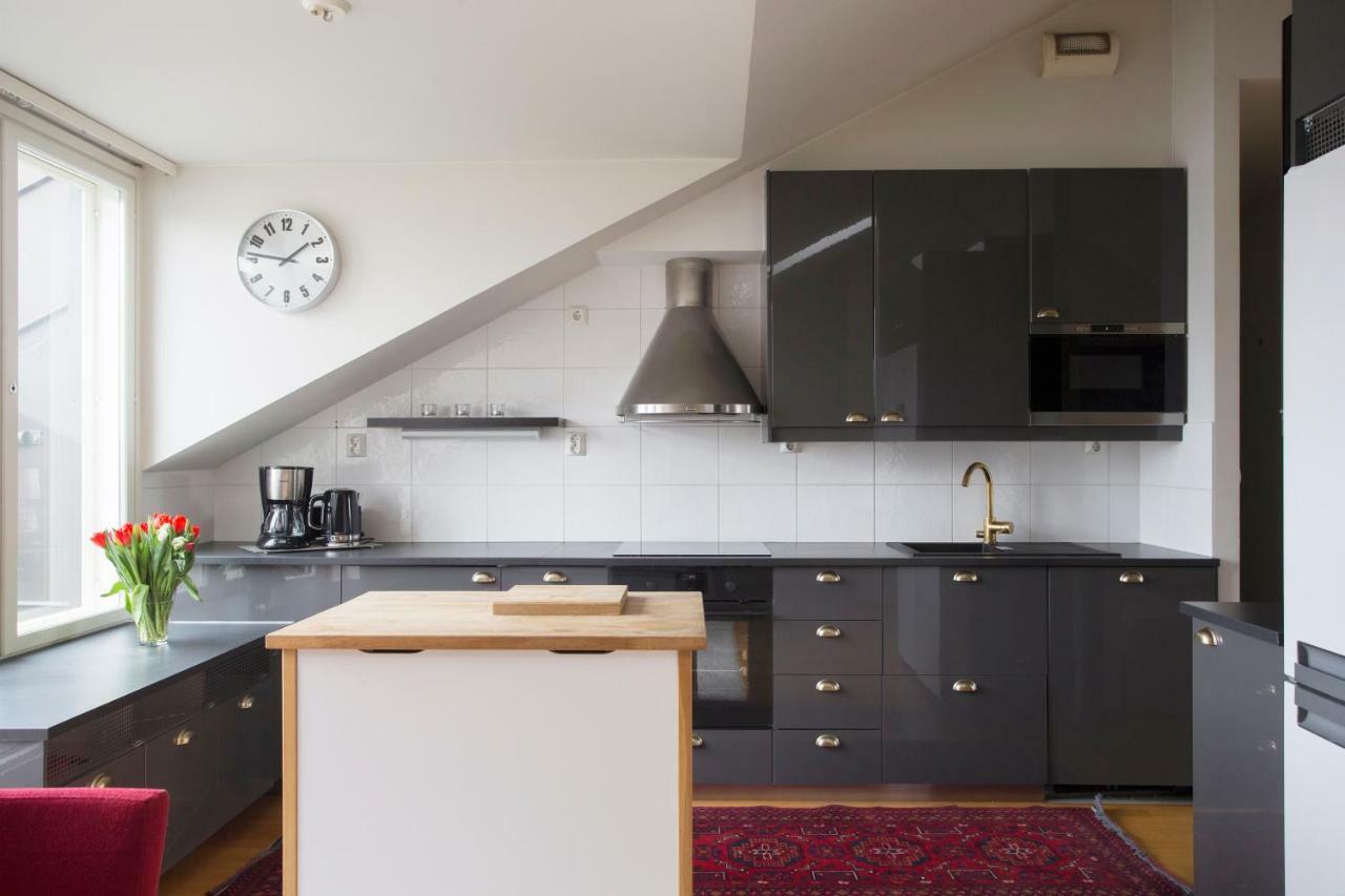 2Ndhomes 2Br City Center Penthouse With Balcony And Sauna Helsinki Exterior photo