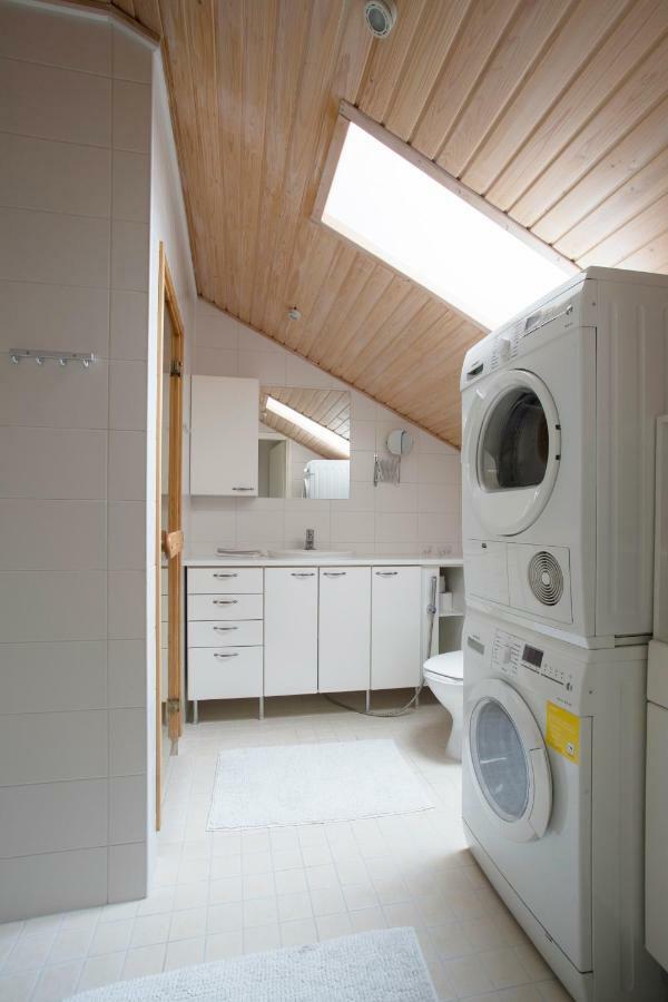 2Ndhomes 2Br City Center Penthouse With Balcony And Sauna Helsinki Exterior photo