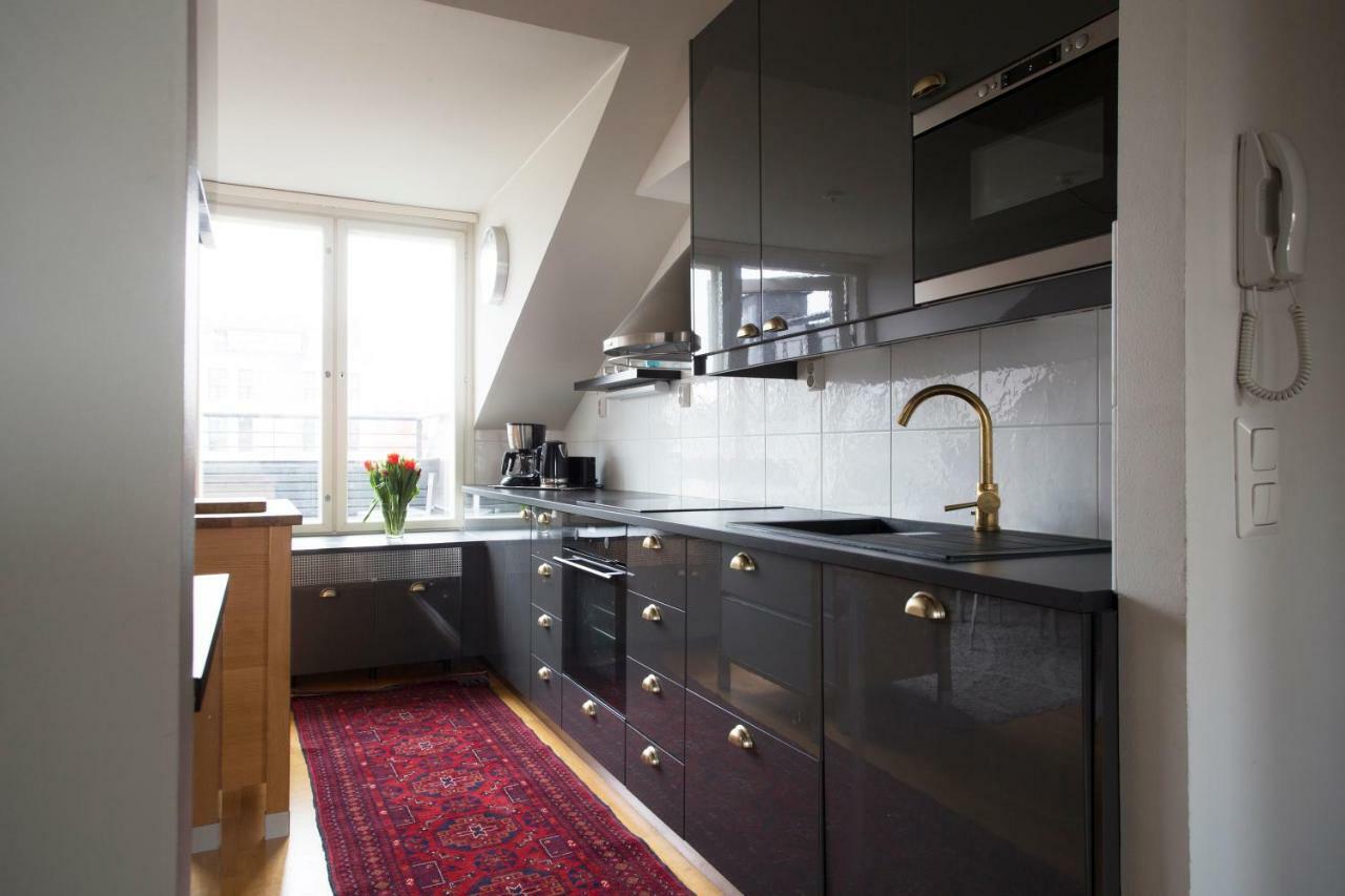 2Ndhomes 2Br City Center Penthouse With Balcony And Sauna Helsinki Exterior photo